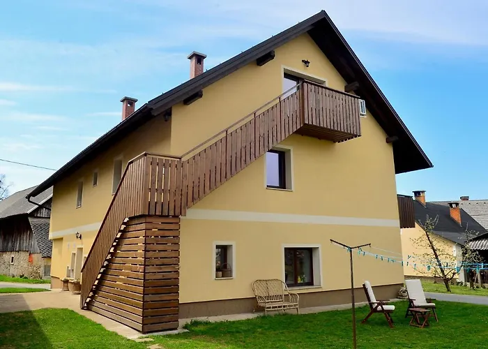 Pr'jernejc Agroturism مزرعة للإقامة *